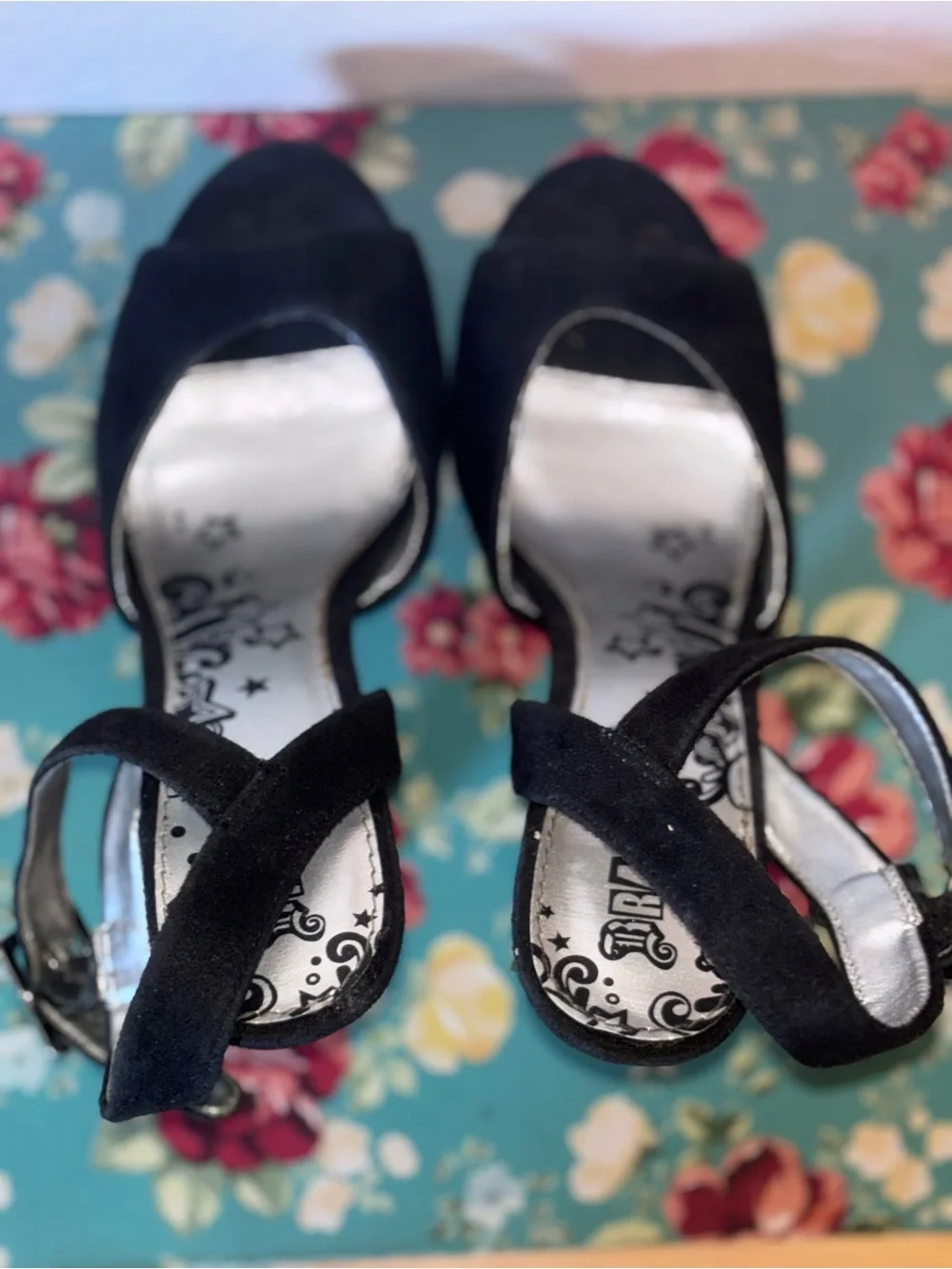 Women’s Suede Platform Heels With Ankle Stap, Size 6.5